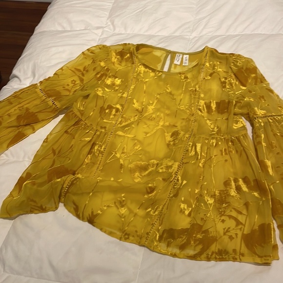 Meadow Rue by Anthropologie long sleeve shirt-blouse - Picture 2 of 5